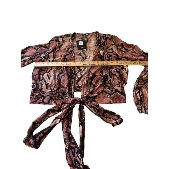 💖Fashion Nova, black and pink snake print long sleeve blouse - Picture 5 of 7